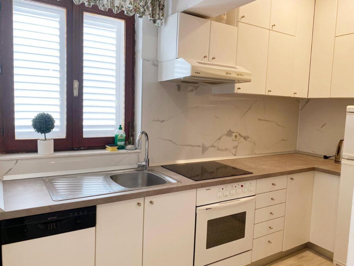 Apartman Beus Makarska Exterior foto